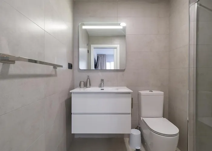 Boulevard Getaway I *